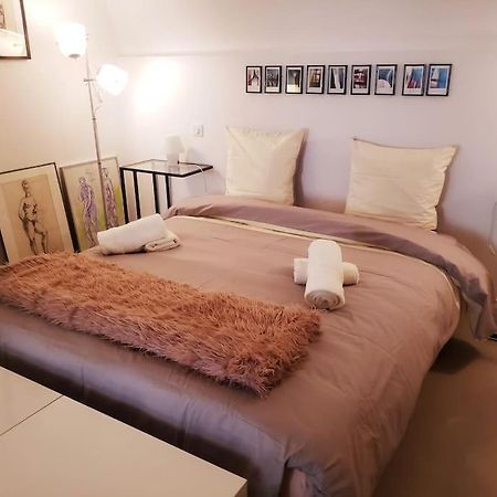 Le Studio Du Marquis Marsanne Экстерьер фото